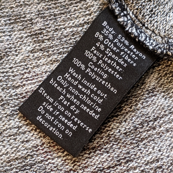 Rock & Republic Bull Skull Hi/Lol Light Sweater - Picture 5 of 9